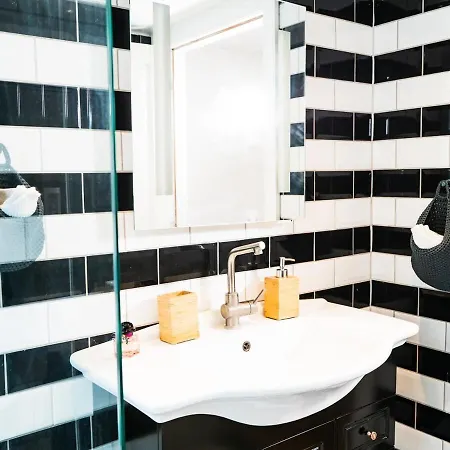 Explore Cph From A Stylish * Köpenhamn